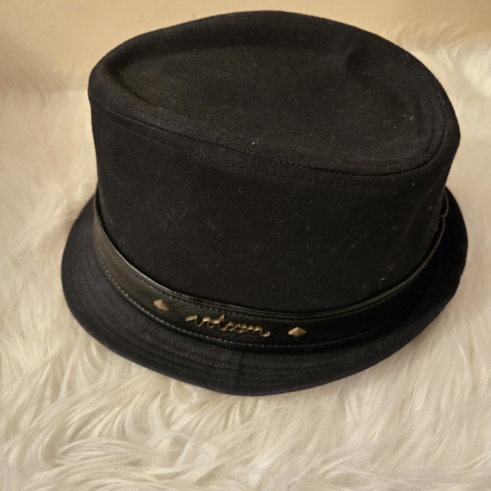 Velcom Black Bucket  Felt Hat with Leather Trim